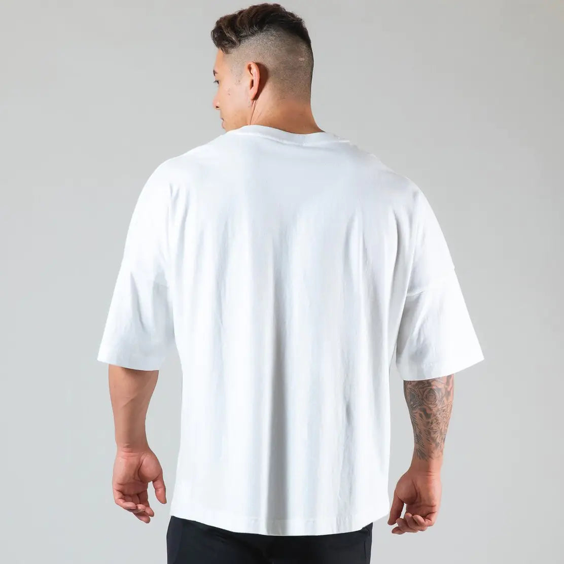 Camiseta de gran tamaƱo de estilo urbano